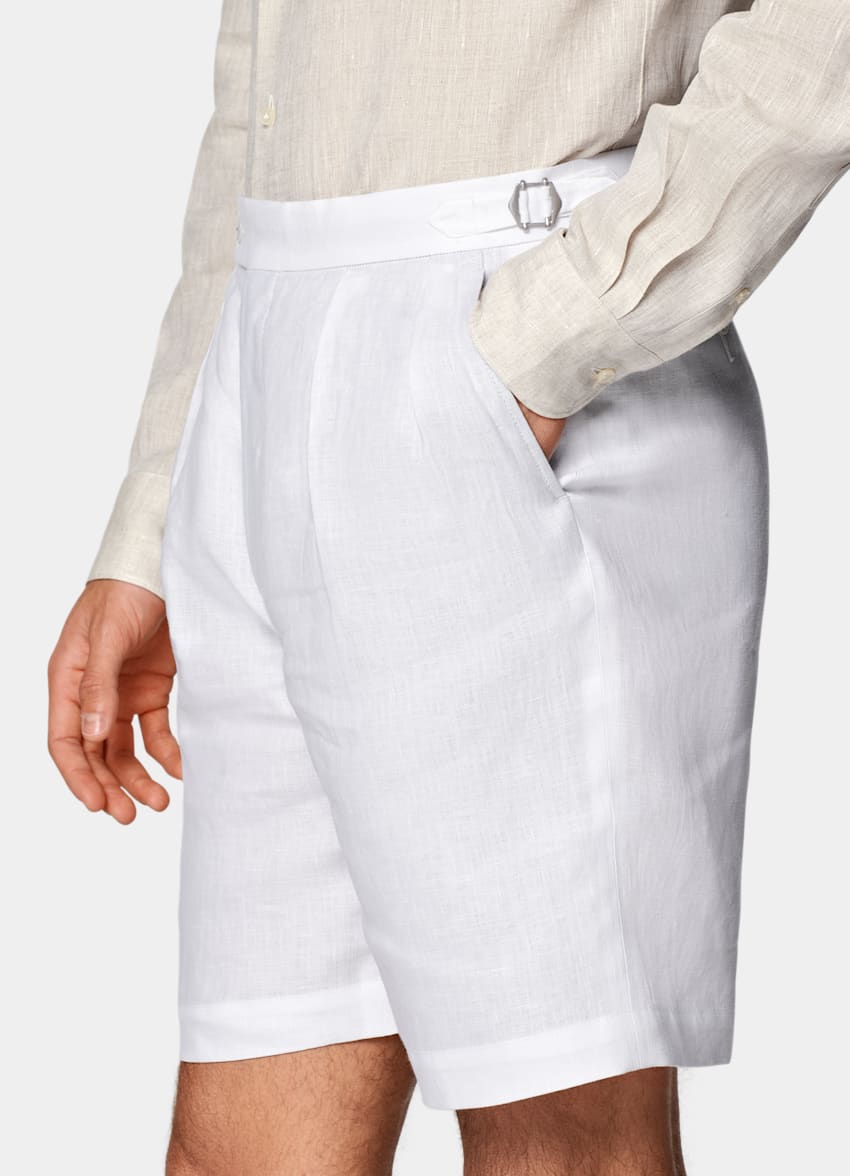 SUITSUPPLY Pure Linen by Baird McNutt, United Kingdom White Straight Leg Shorts