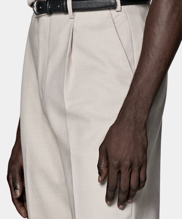Light Taupe Relaxed Fit Roma Suit