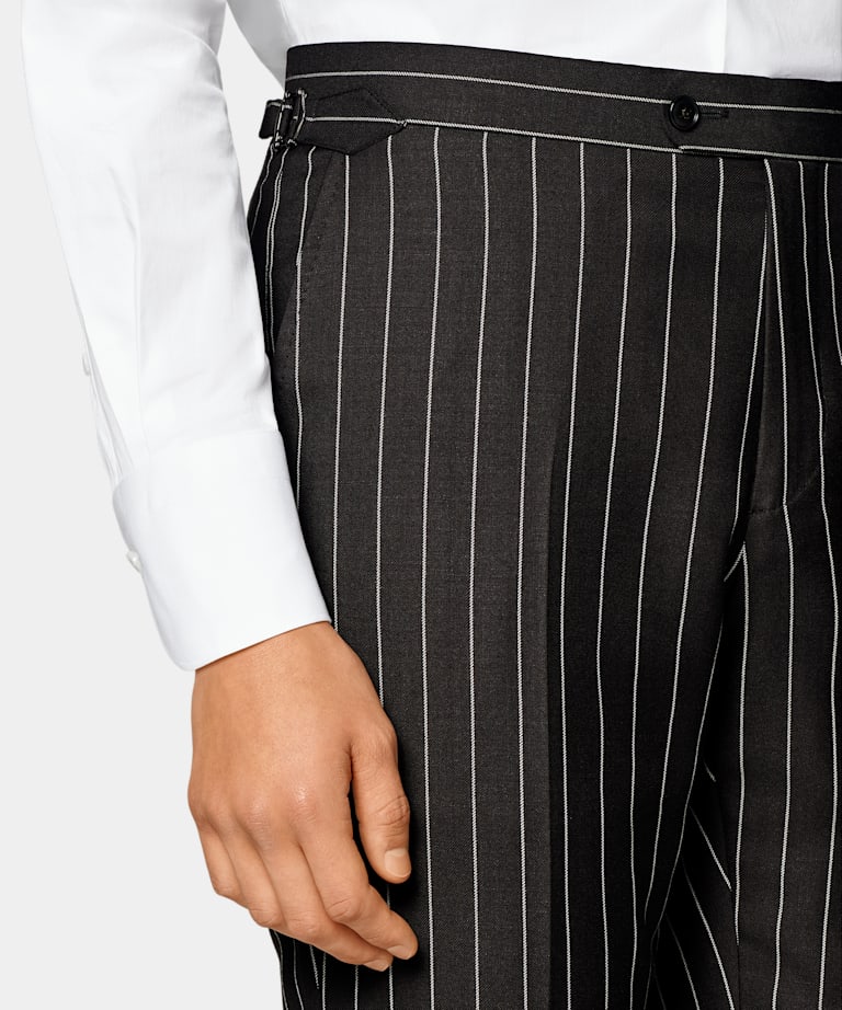Abito Havana marrone scuro a righe tailored fit